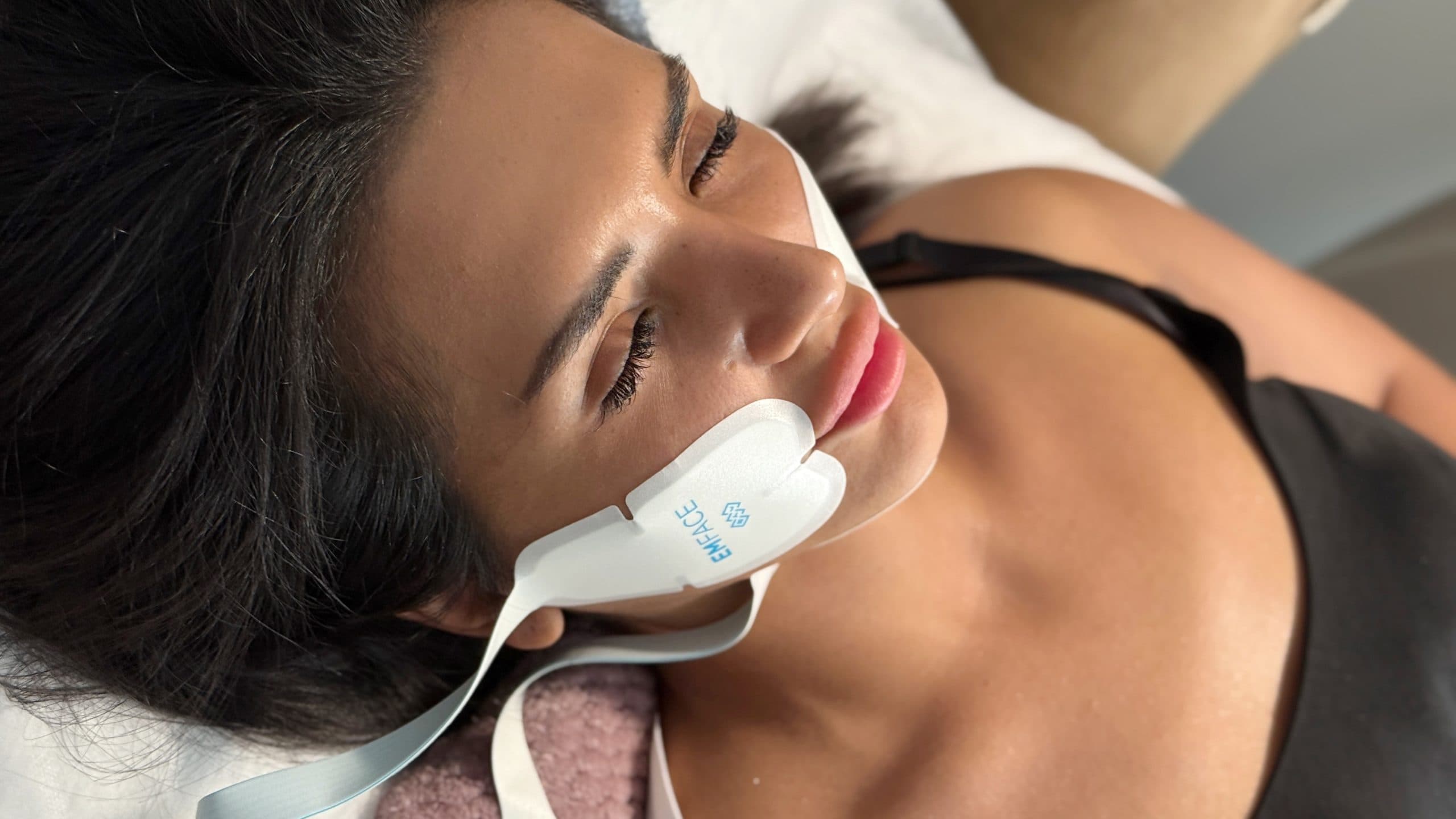 EMFACE - Безоперационное омоложение лица